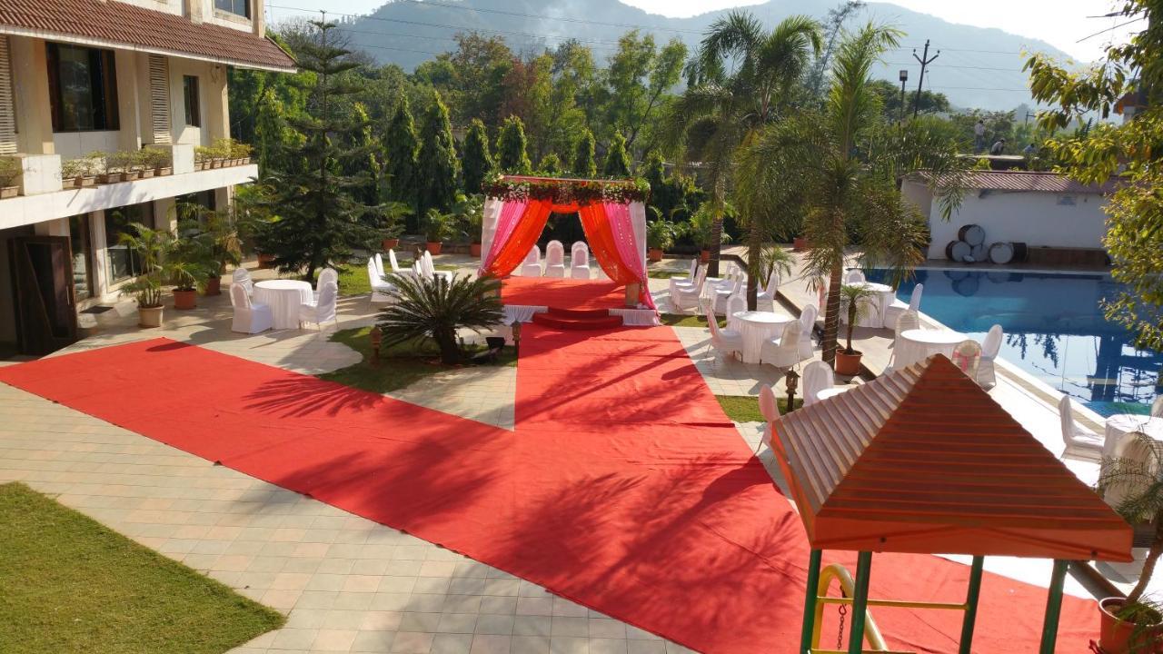 Resort Silver Hills Lonavala Exterior foto