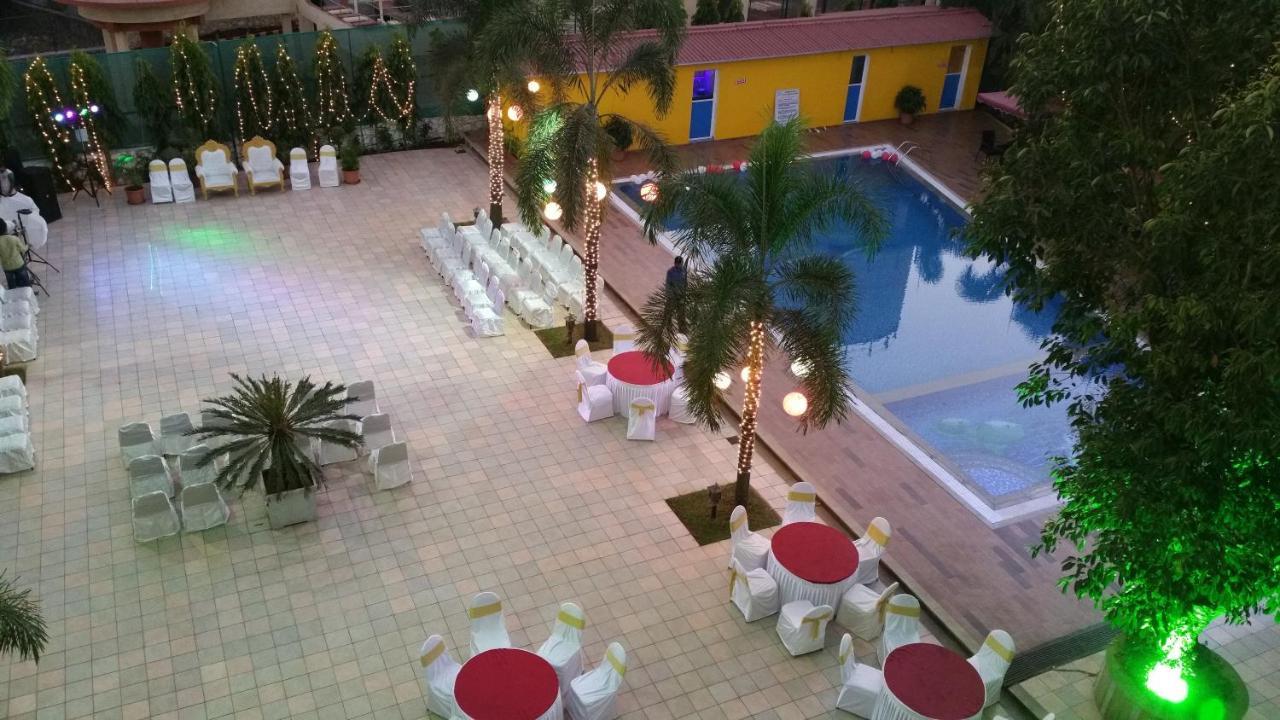 Resort Silver Hills Lonavala Exterior foto